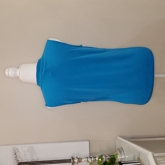 Calvin Klein 💙NWT💙Size Medium Turquoise Sleeveless Top! 💙💙💙 - Picture 10 of 13